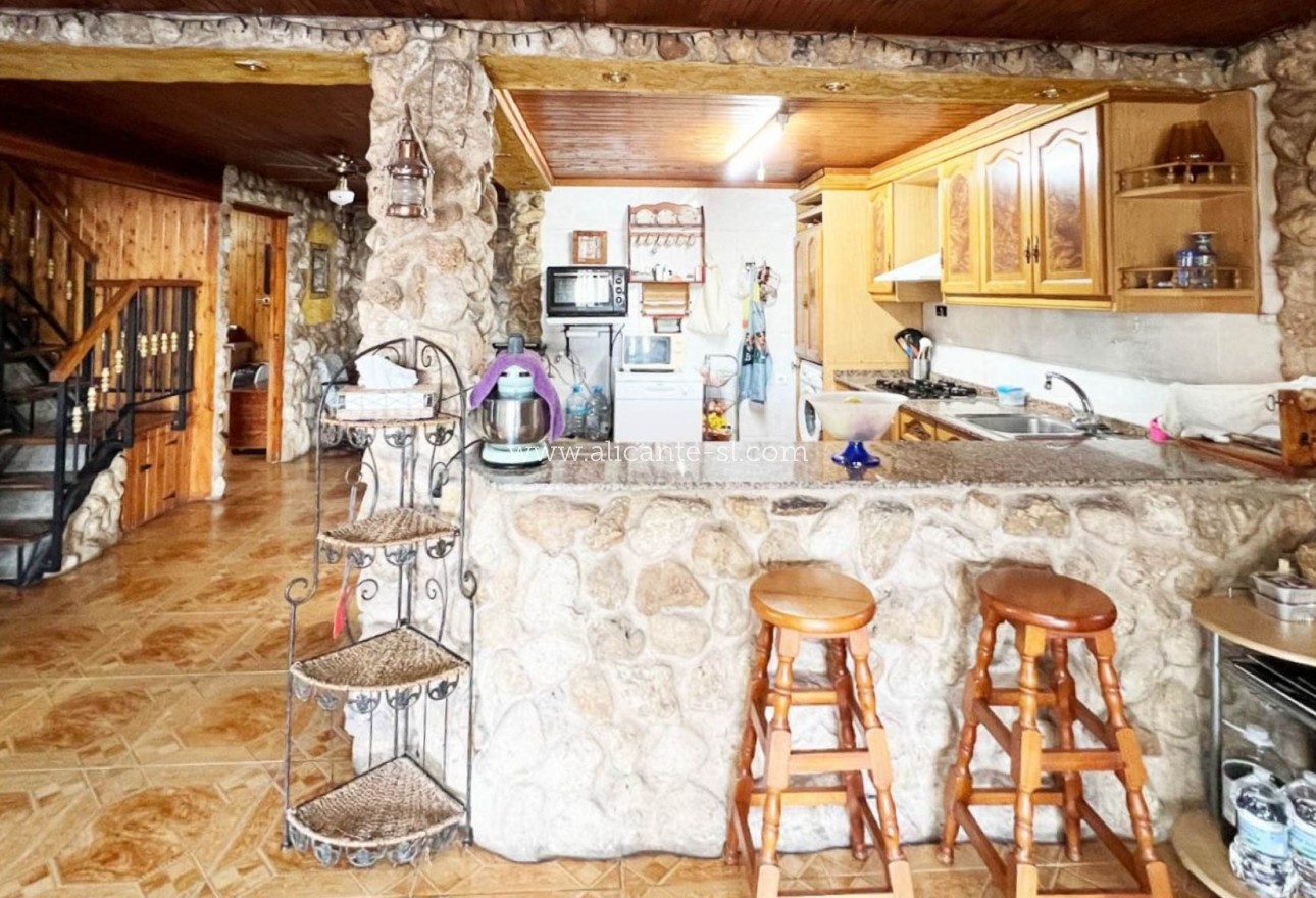 Sale - Villa  - La Romana