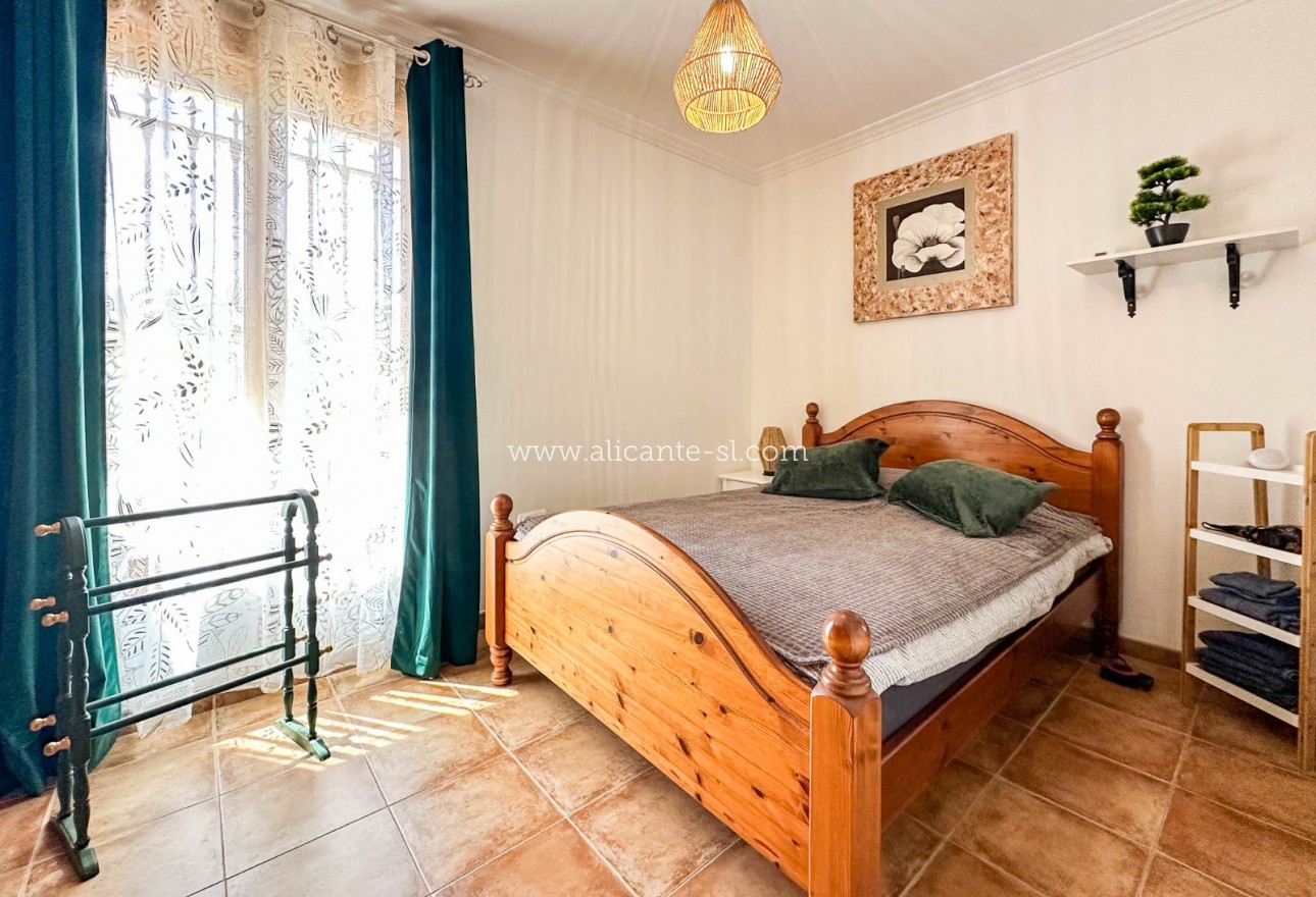 Sale - Villa  - La Romana