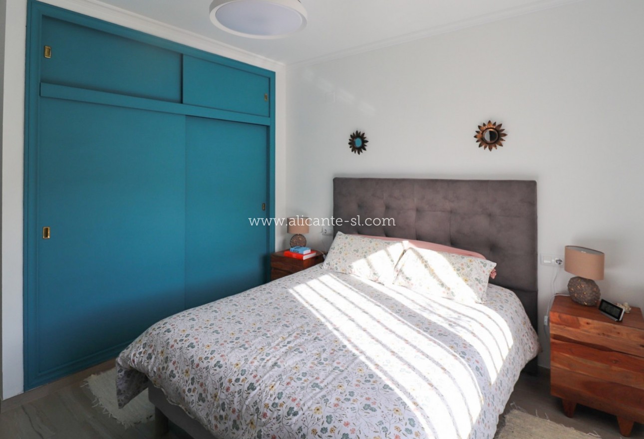 Sale - Villa  - La Romana