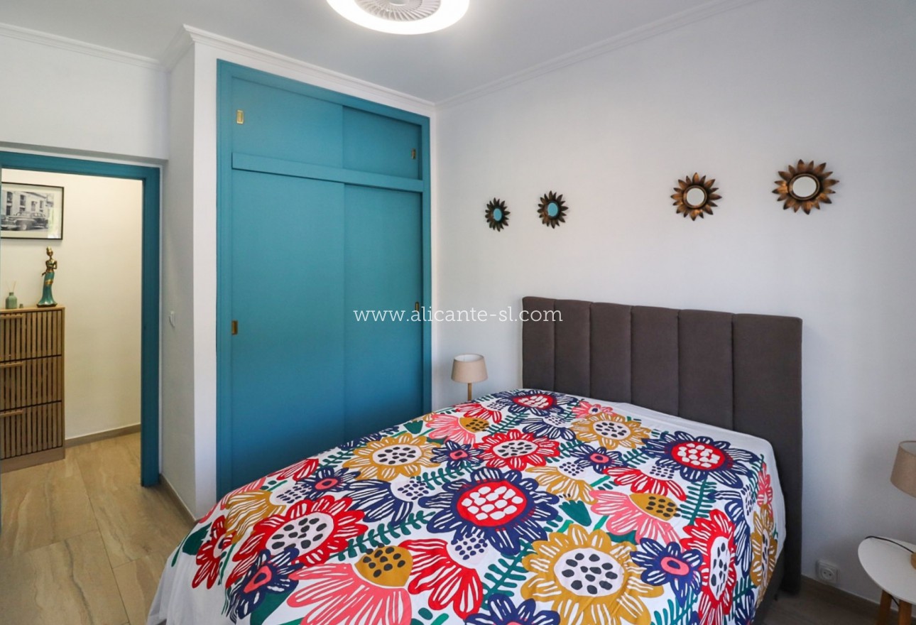 Sale - Villa  - La Romana