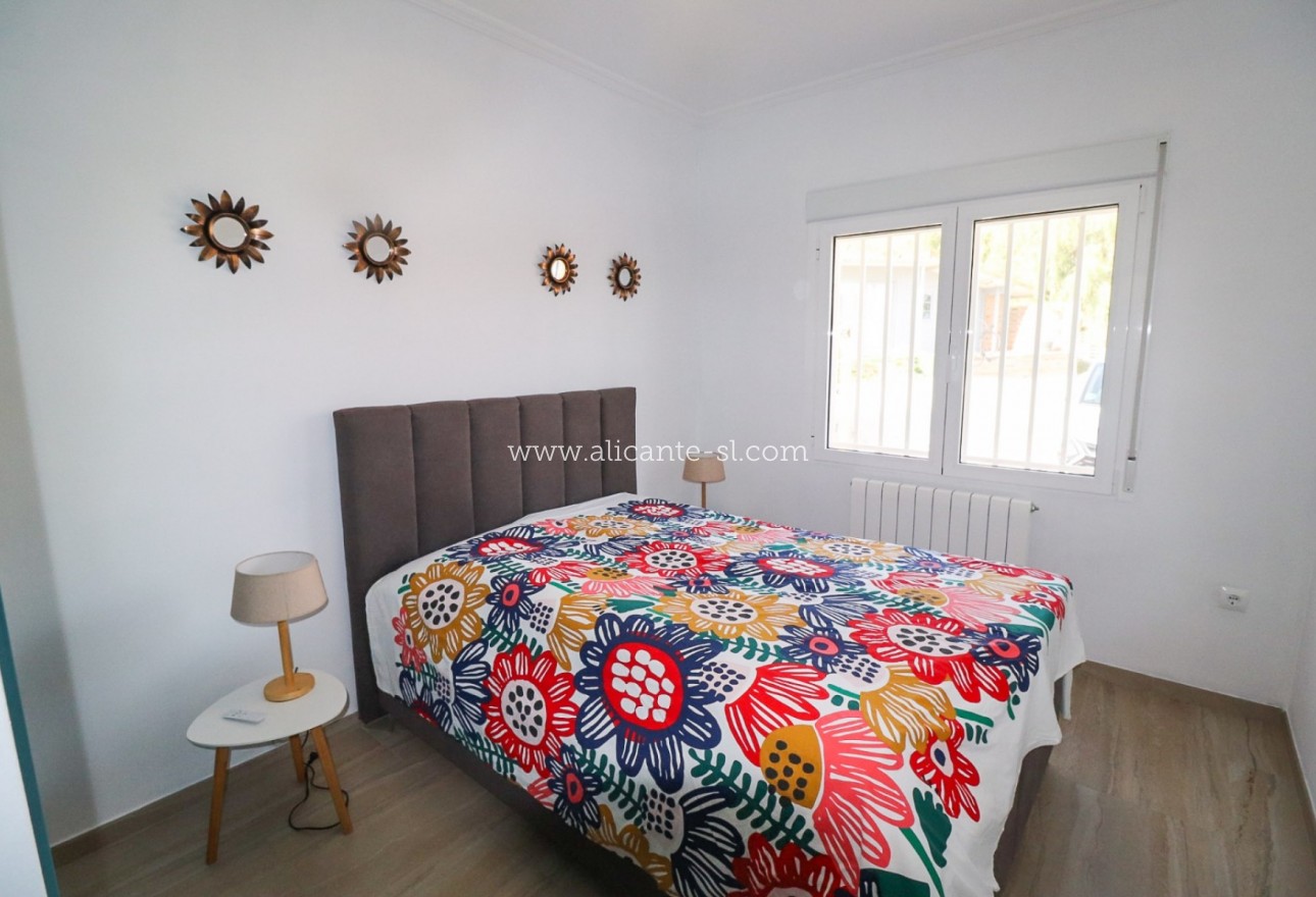 Sale - Villa  - La Romana