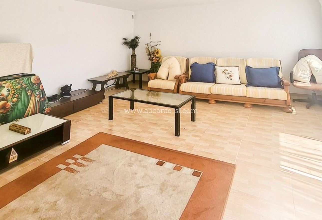 Sale - Villa  - La Romana