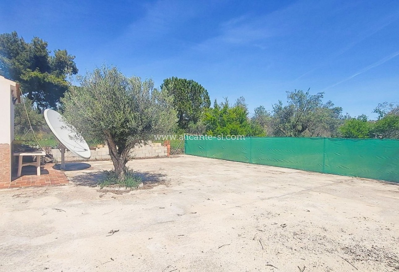 Sale - Villa  - La Romana