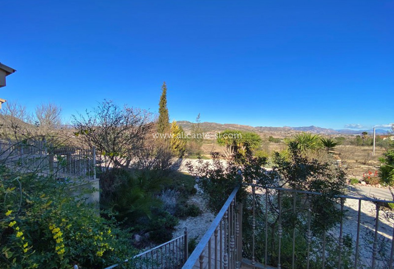 Sale - Villa  - La Romana