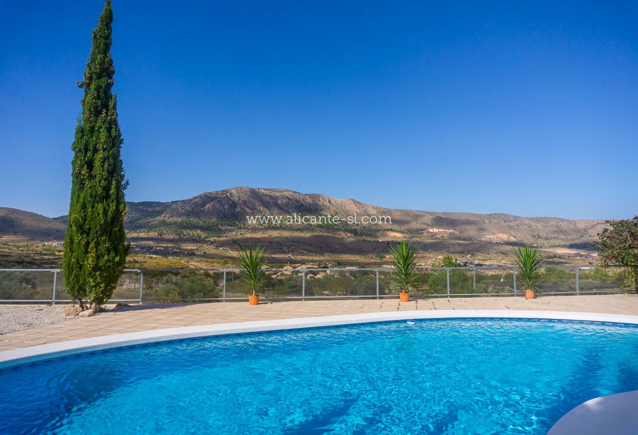 Sale - Villa  - La Romana