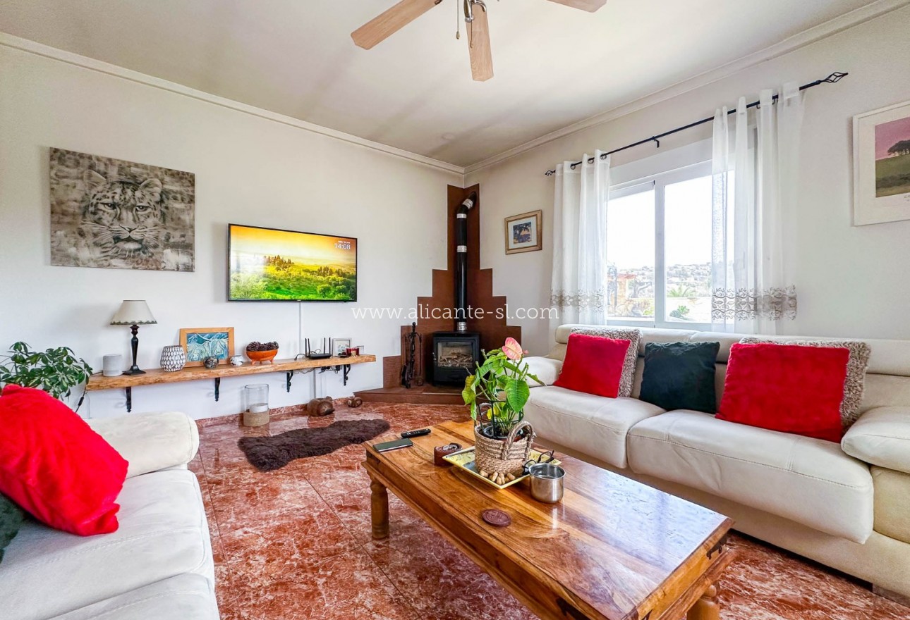 Sale - Villa  - La Romana