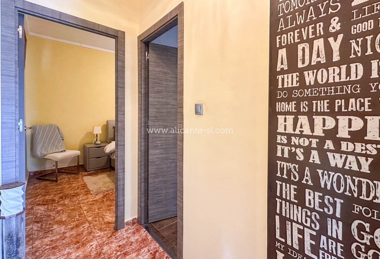 Sale - Villa  - La Romana