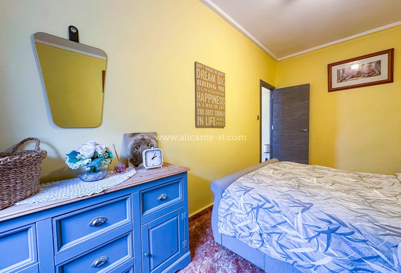 Sale - Villa  - La Romana