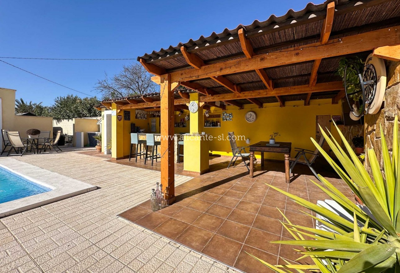 Sale - Villa  - La Romana