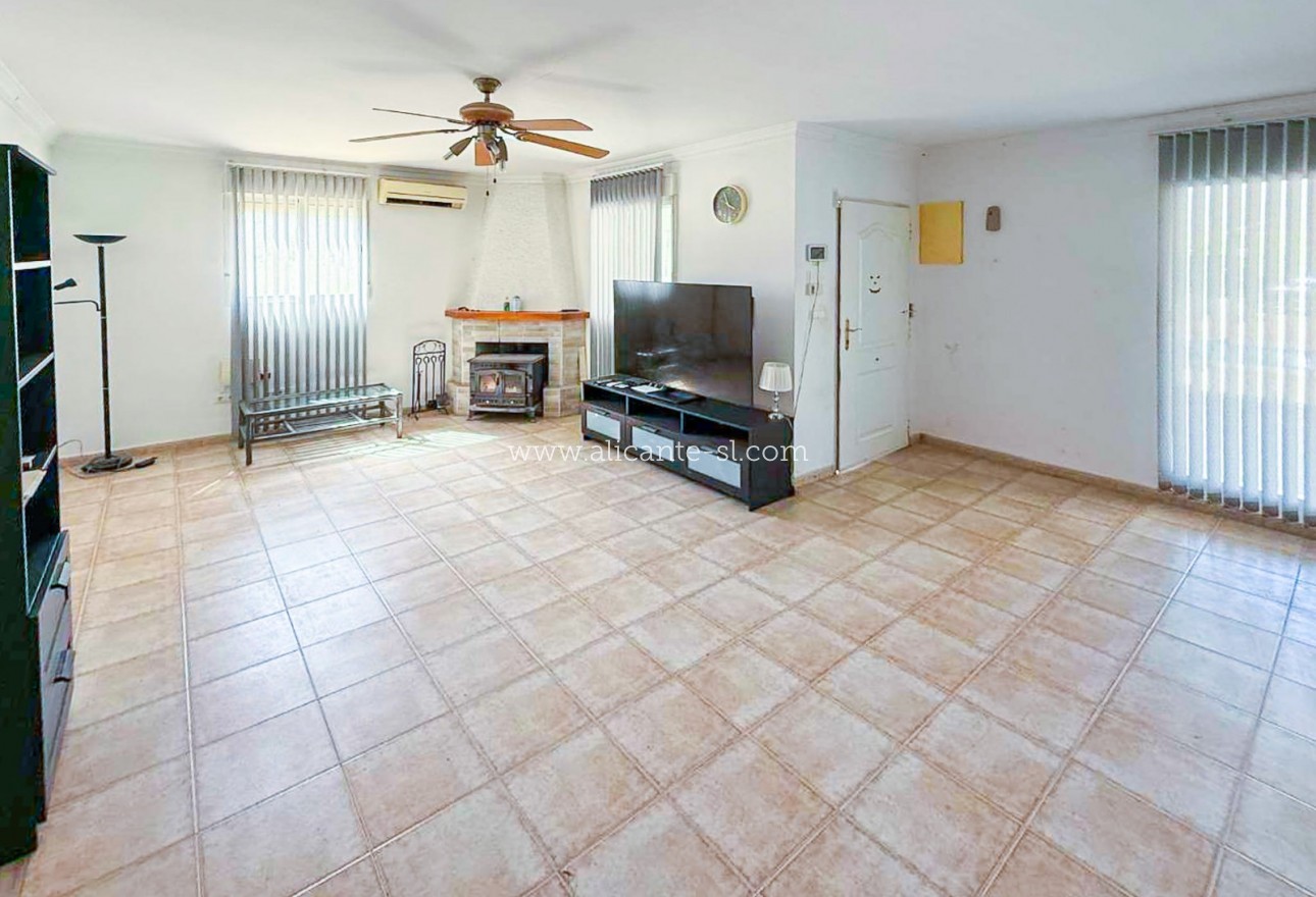 Sale - Villa  - Macisvenda