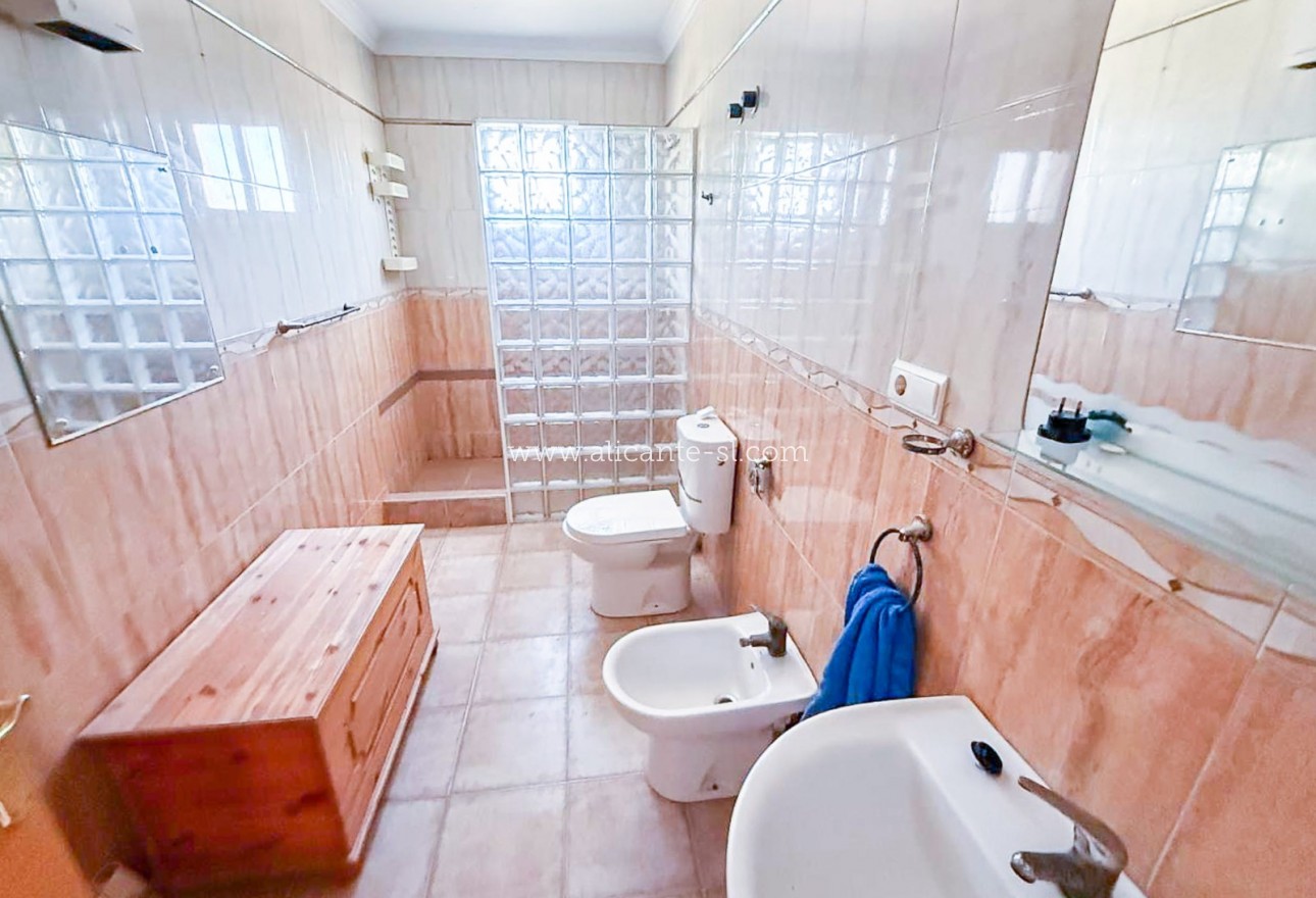Sale - Villa  - Macisvenda