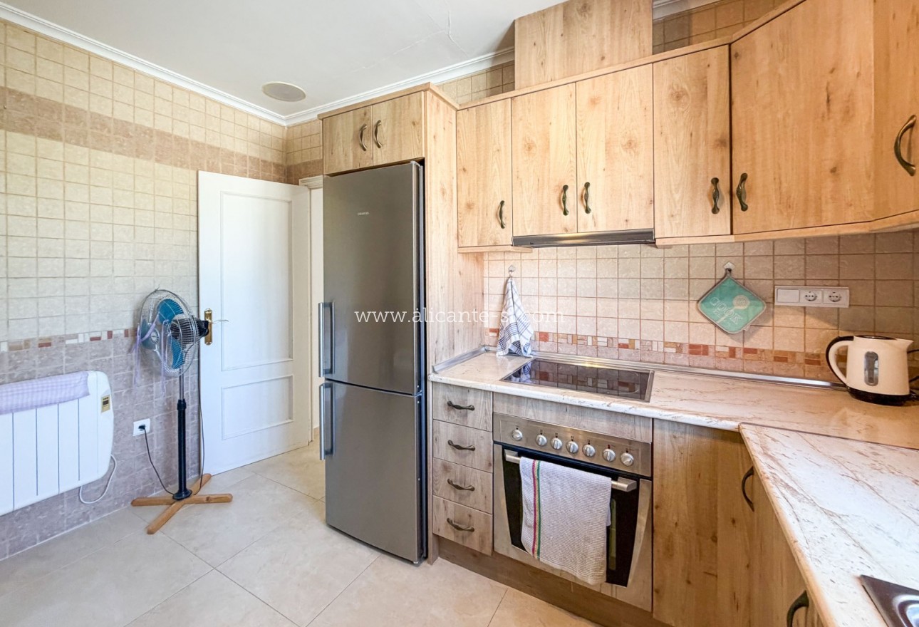 Sale - Villa  - Macisvenda