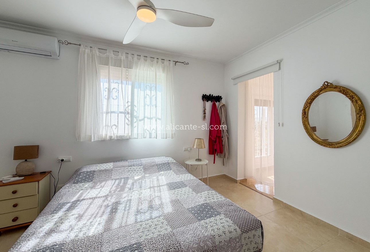 Sale - Villa  - Macisvenda