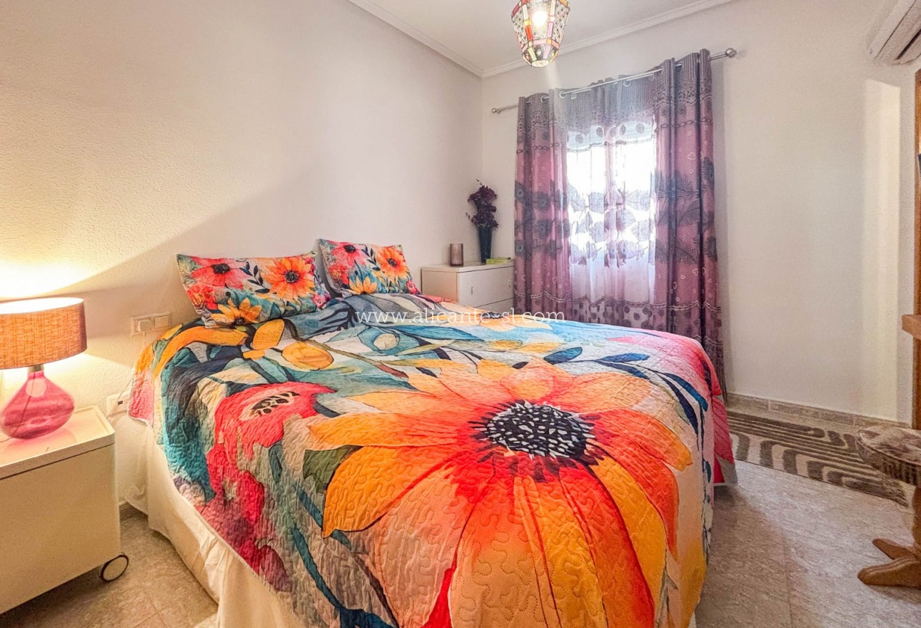 Sale - Villa  - Monforte del Cid