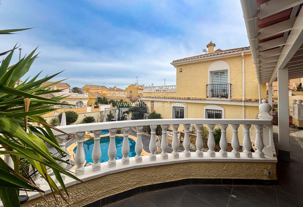 Sale - Villa  - Monforte del Cid