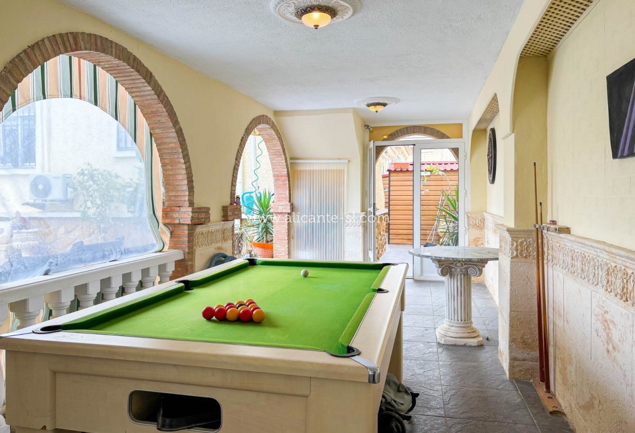 Sale - Villa  - Monforte del Cid