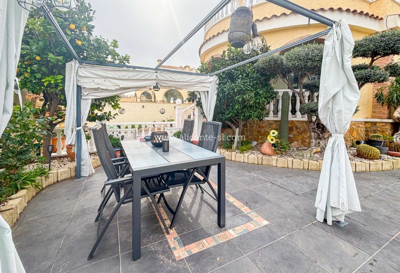 Sale - Villa  - Monforte del Cid