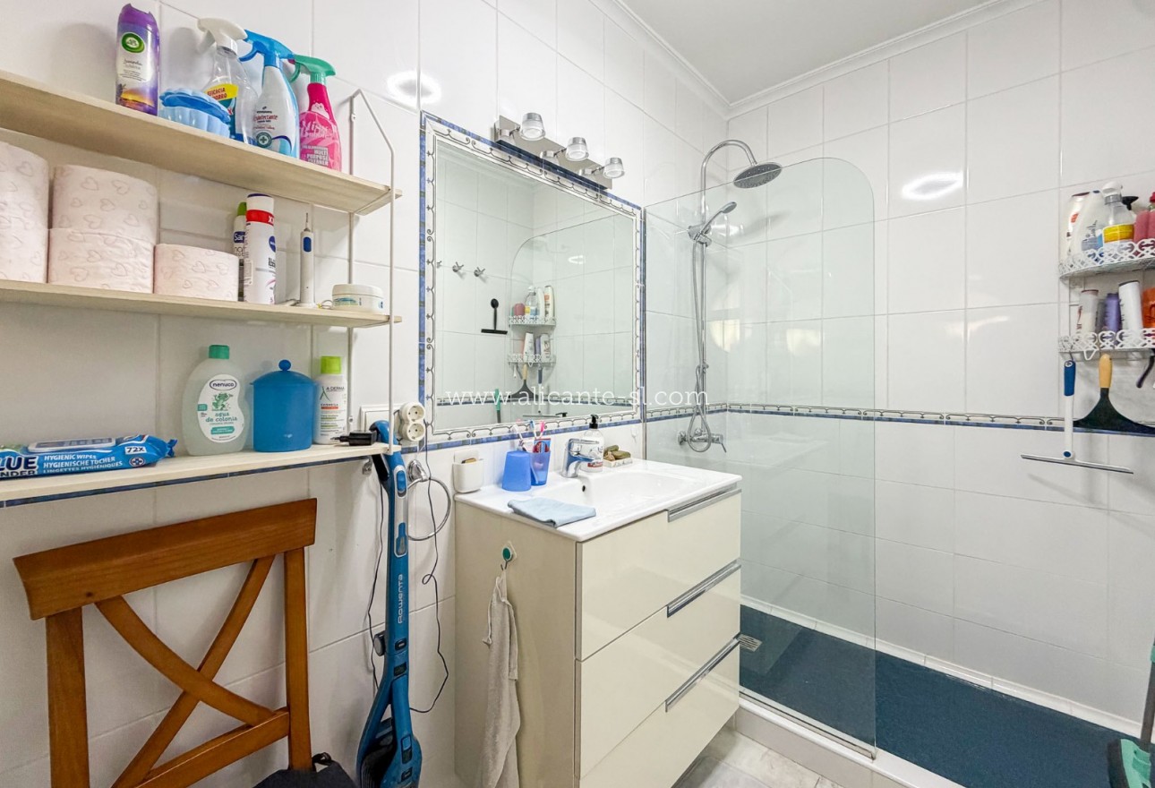Sale - Villa  - Orihuela Costa - Los Altos
