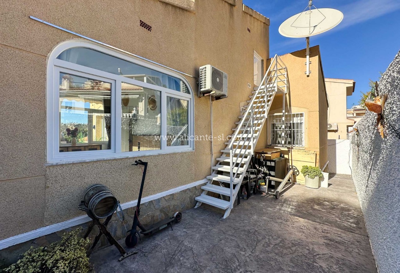 Sale - Villa  - Rojales - Ciudad Quesada