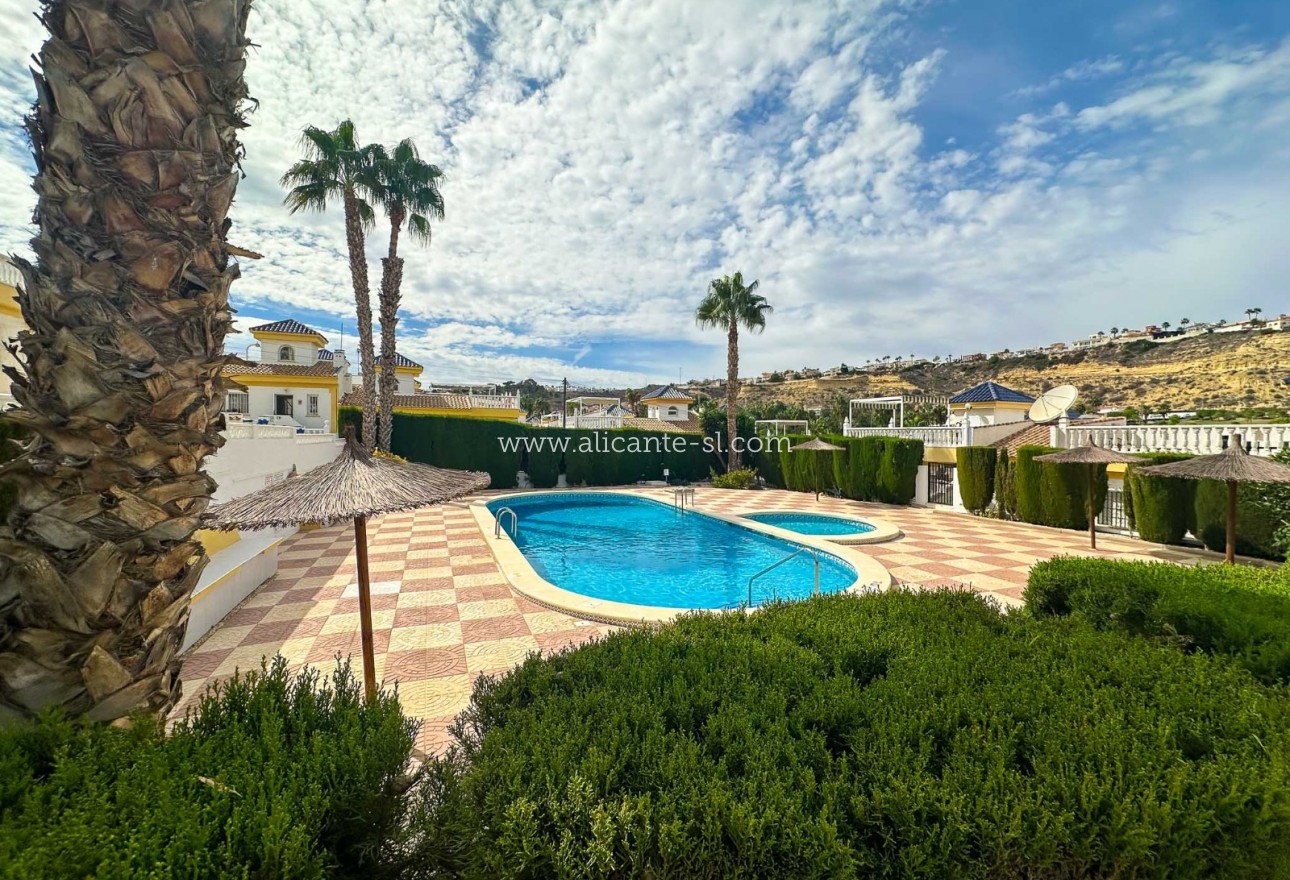 Sale - Villa  - Rojales - Ciudad Quesada