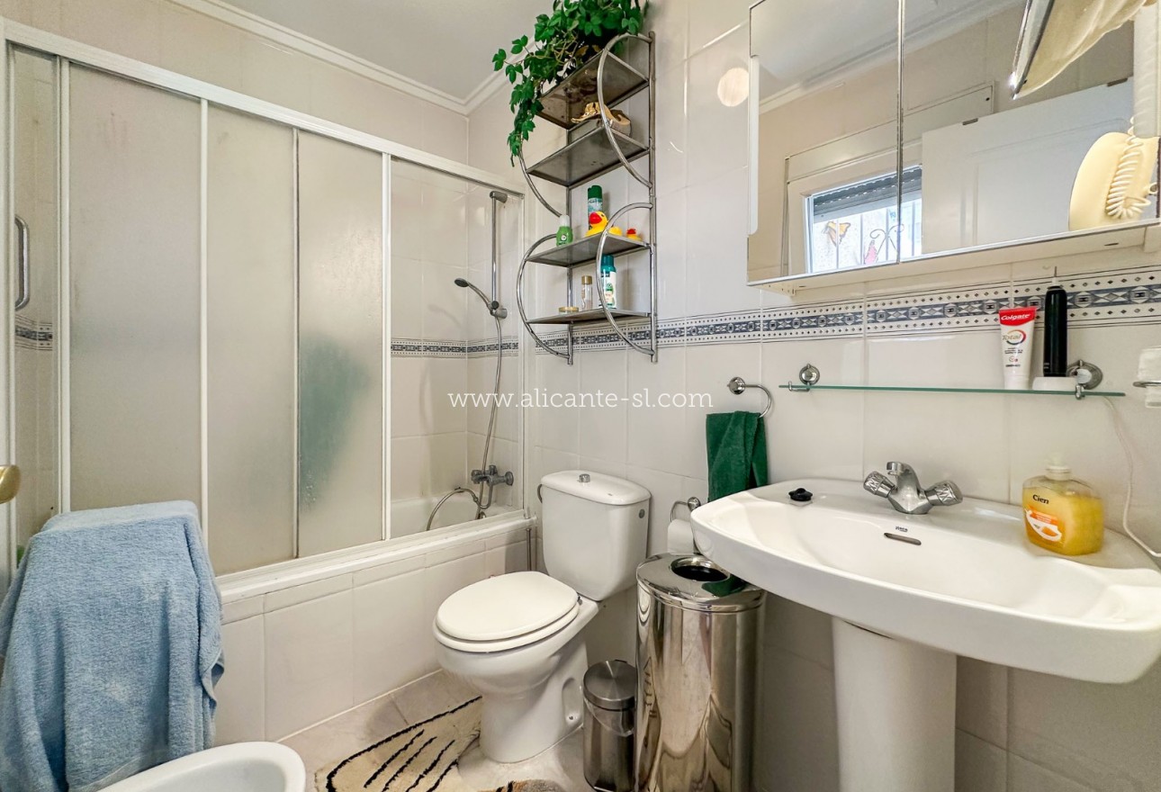 Sale - Villa  - Rojales - Ciudad Quesada