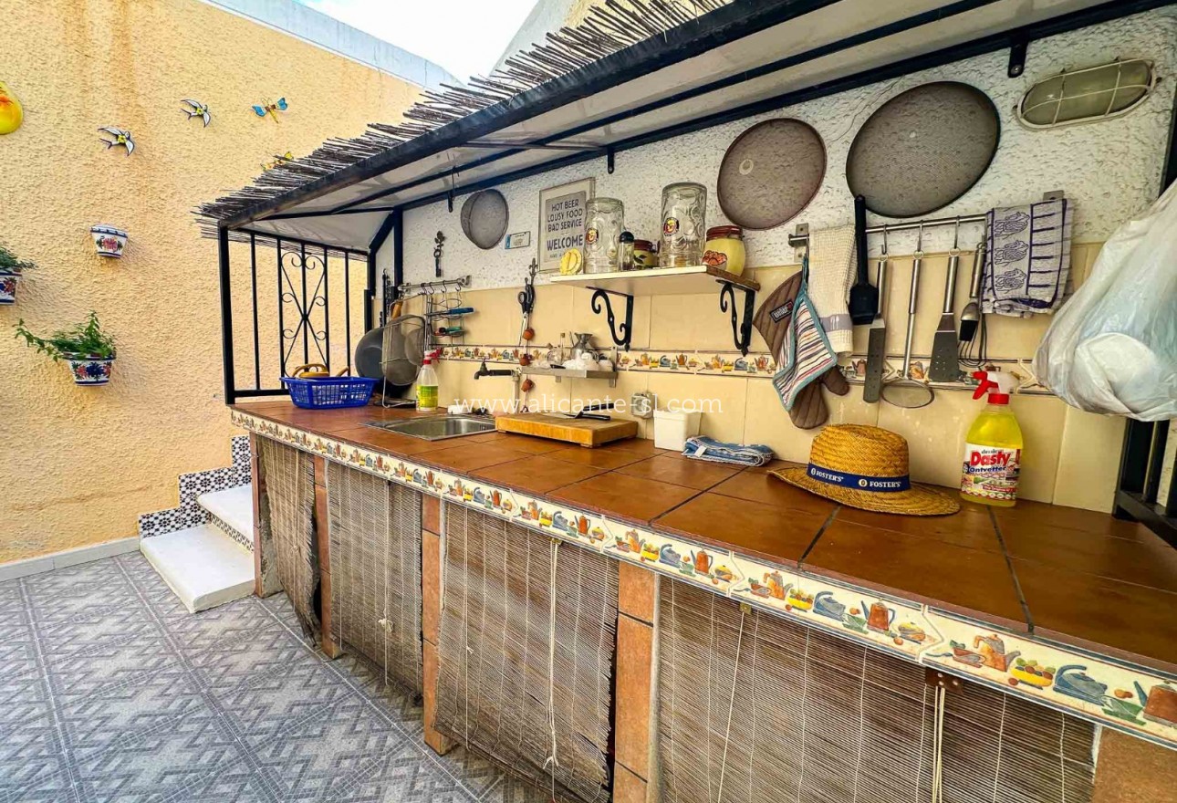 Sale - Villa  - Rojales - Ciudad Quesada