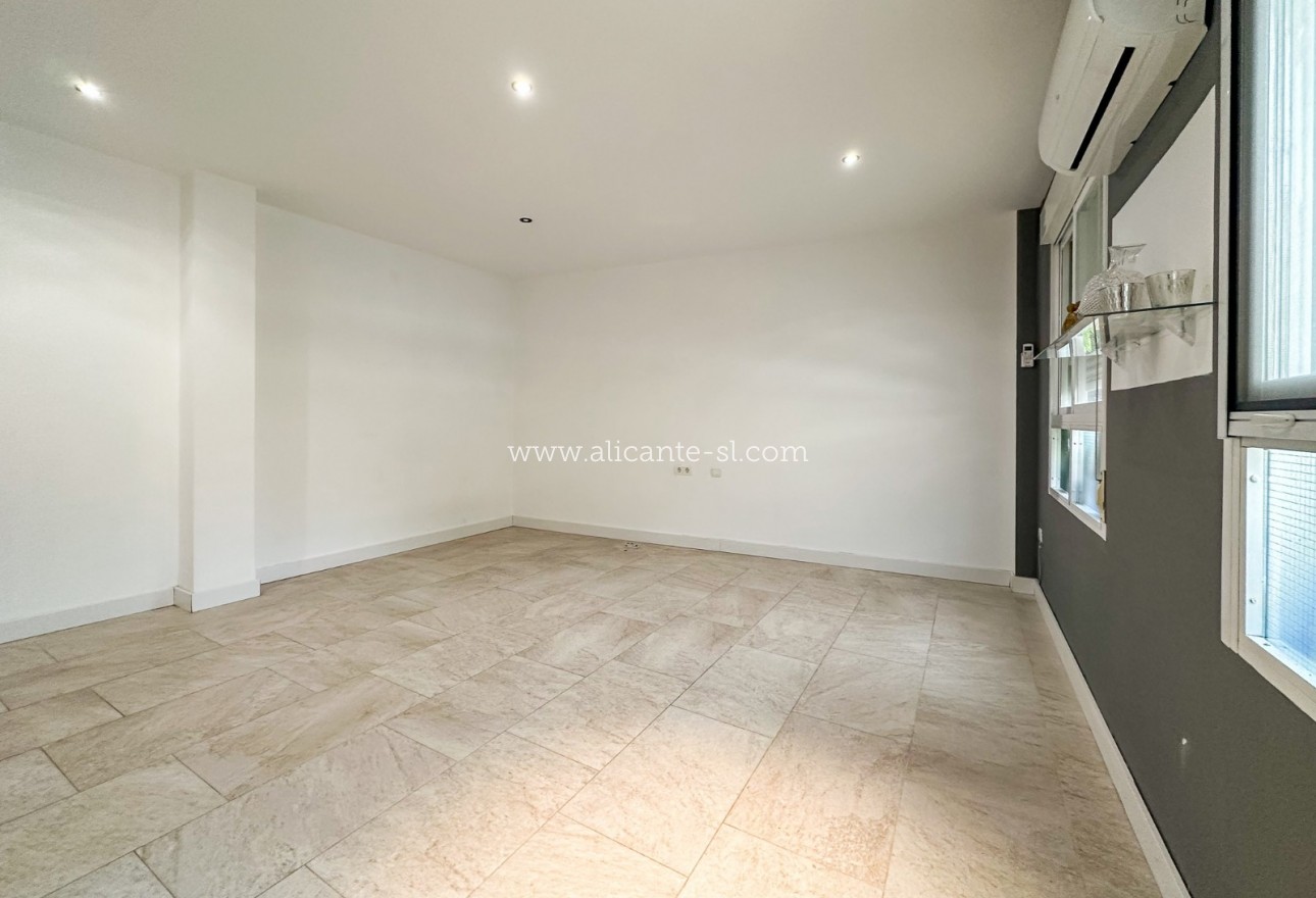 Venta - Adosado - Hondón de las Nieves