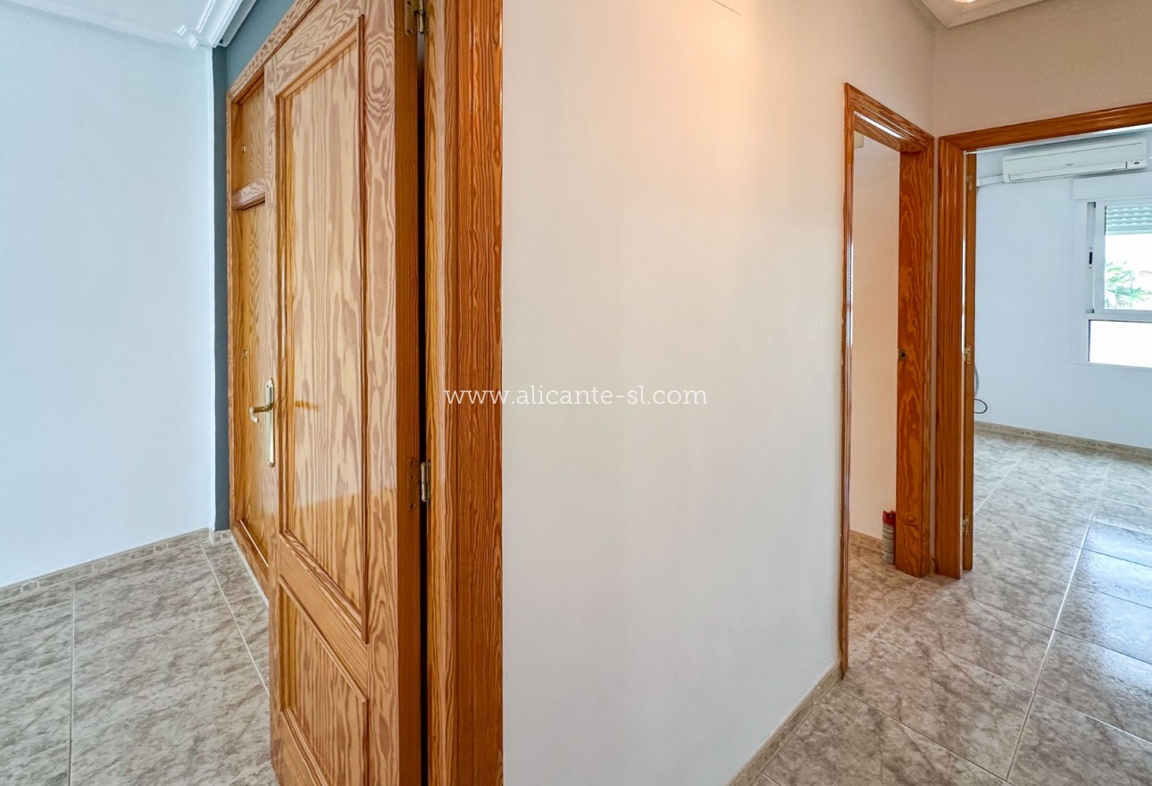 Venta - Adosado - Hondón de las Nieves