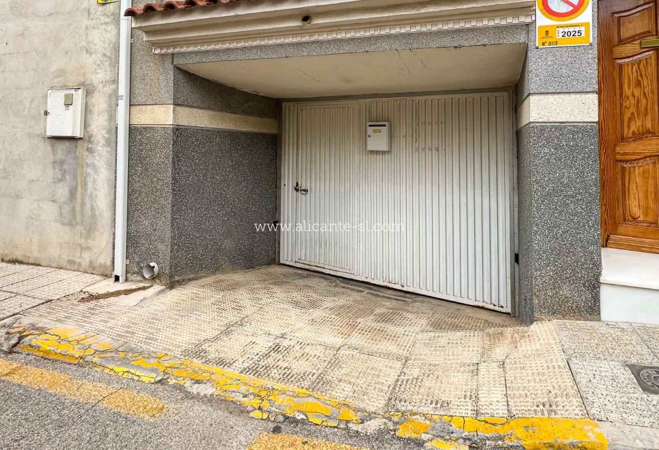 Venta - Adosado - Hondón de las Nieves