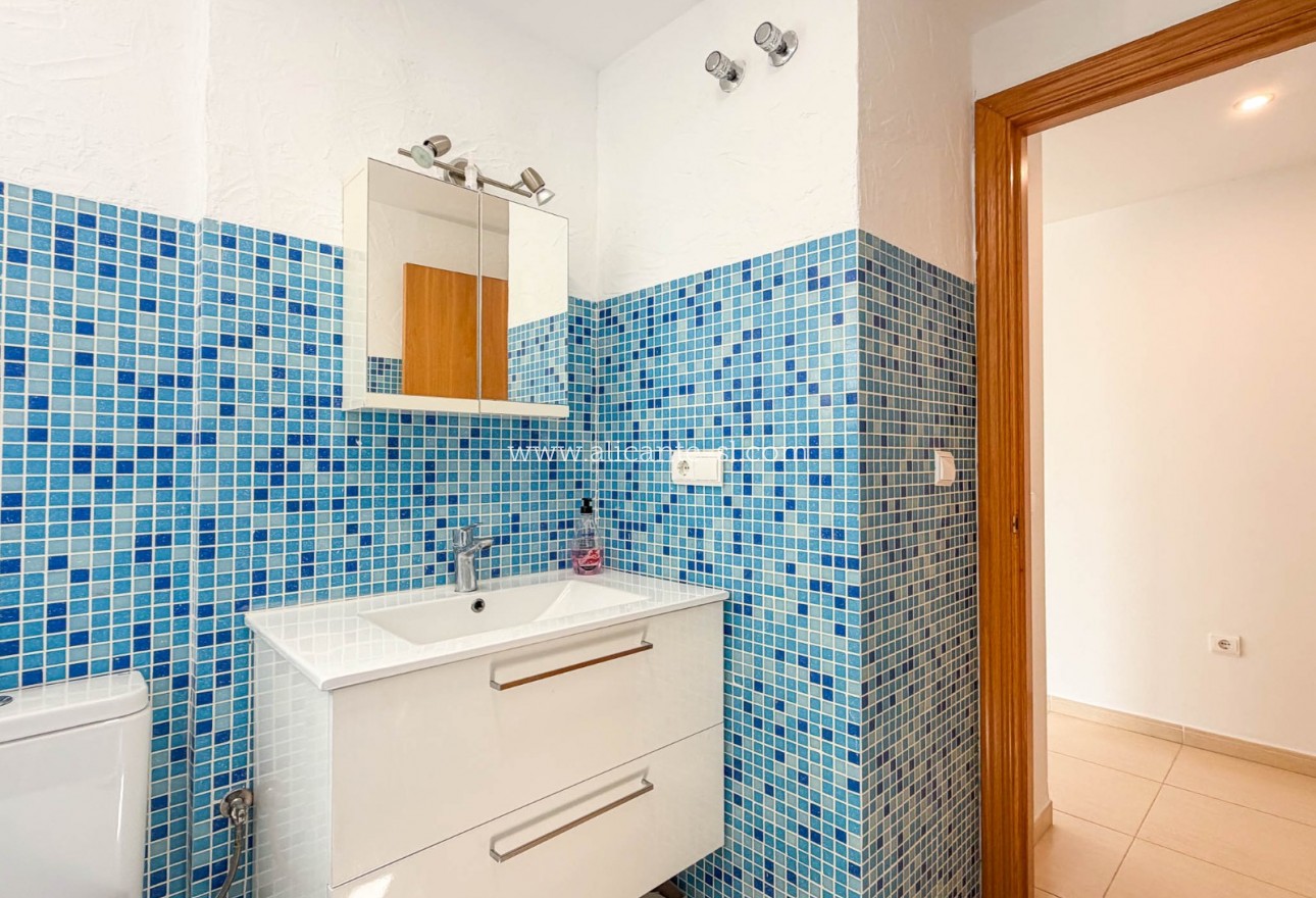 Venta - Apartamento / piso - Hondón de las Nieves