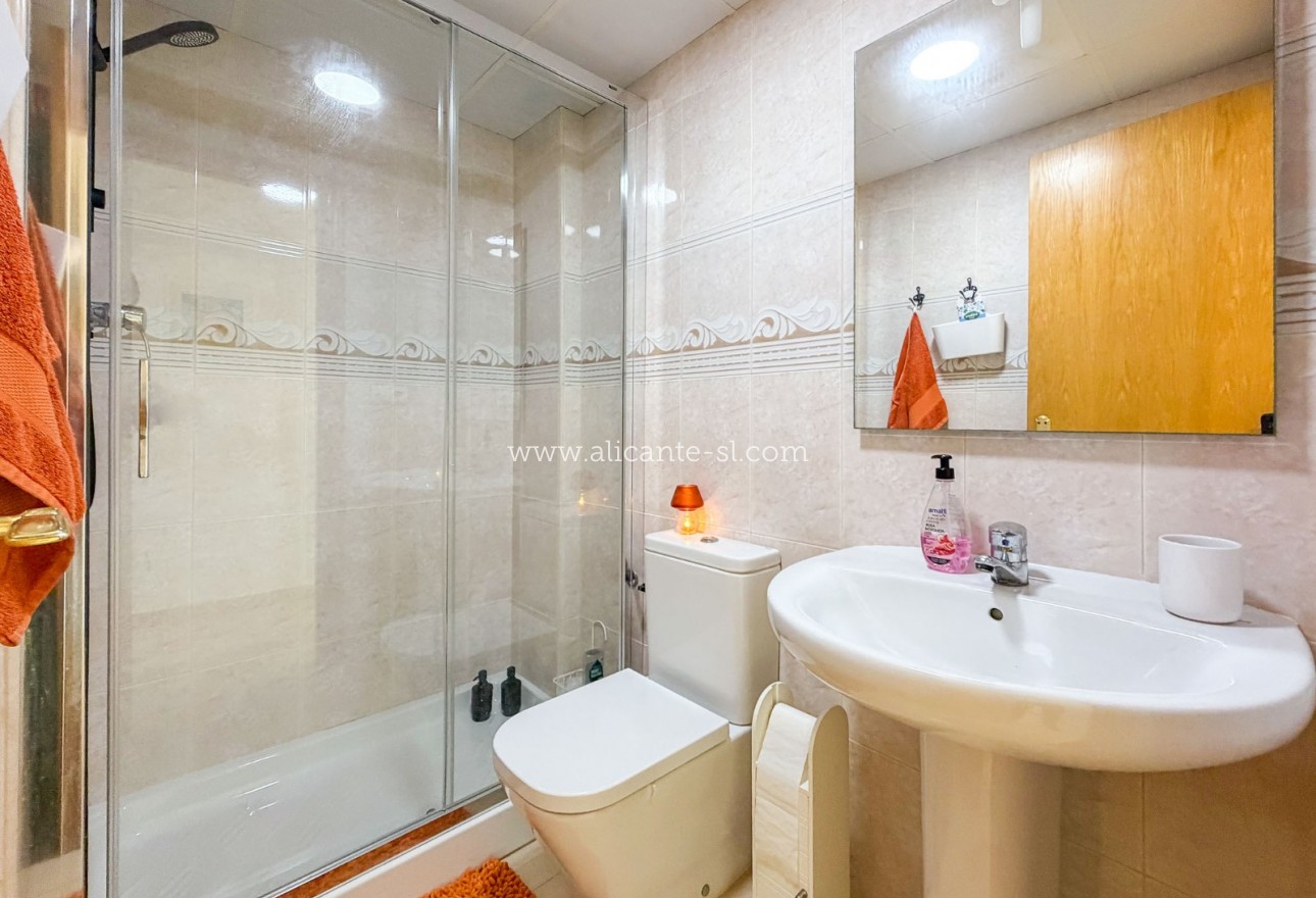 Venta - Apartamento / piso - Hondón de las Nieves