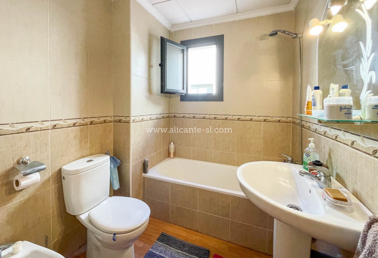 Venta - Apartamento / piso - Hondón de las Nieves