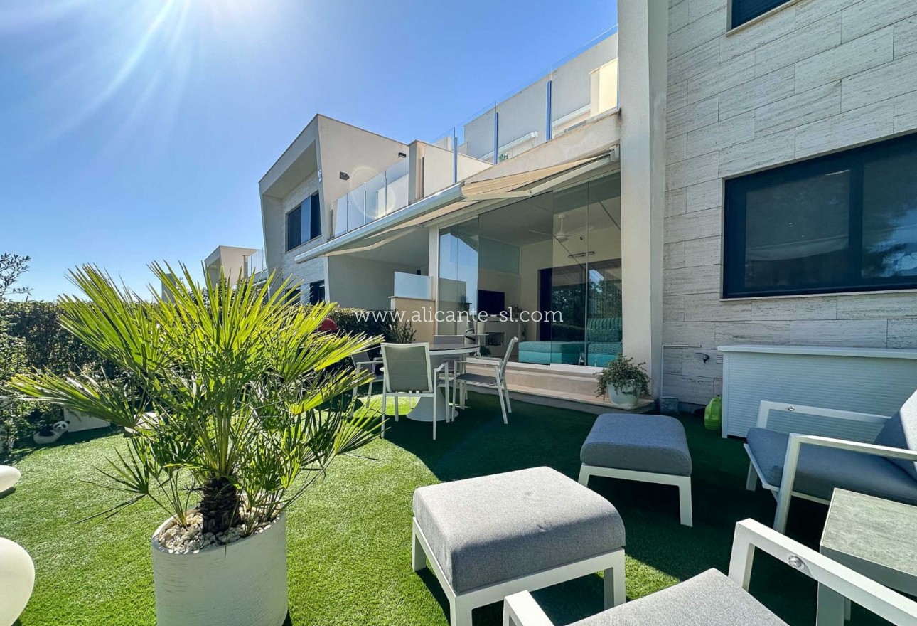 Venta - Apartamento / piso - Pilar de la Horadada