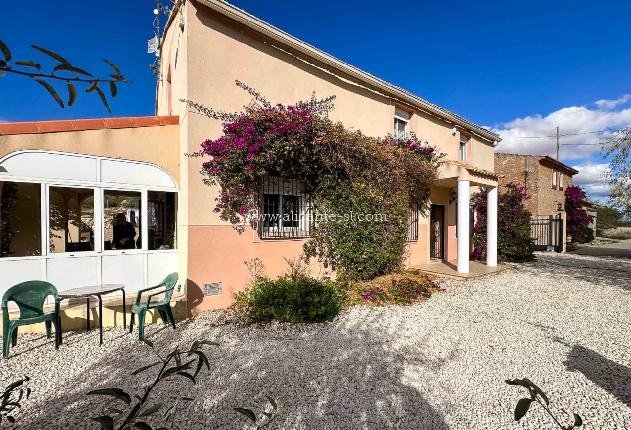 Venta - Casa de Campo - abanilla