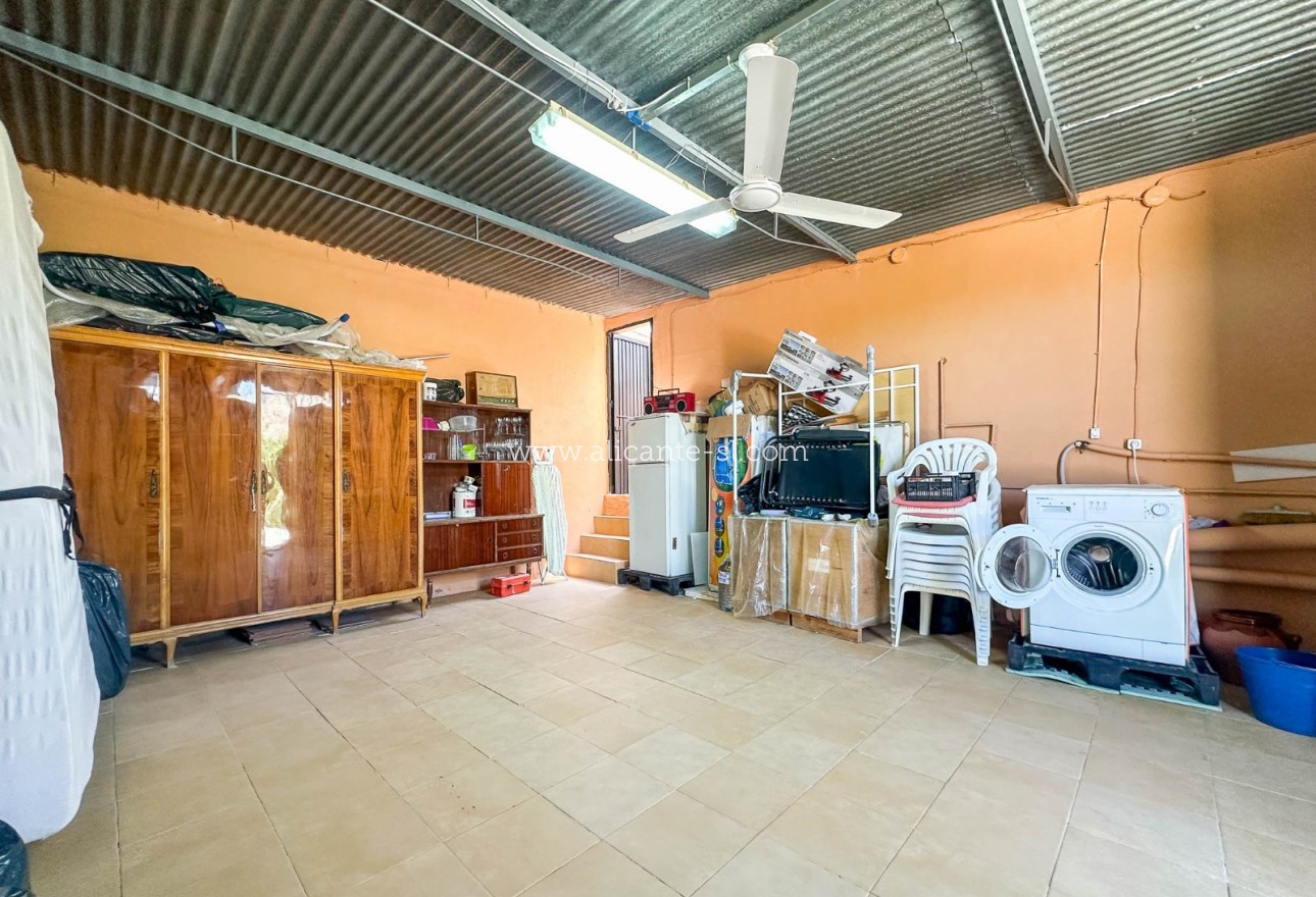 Venta - Finca - Hondón de las Nieves