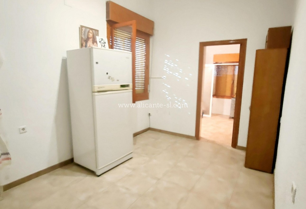 Venta - Villa  - Aspe