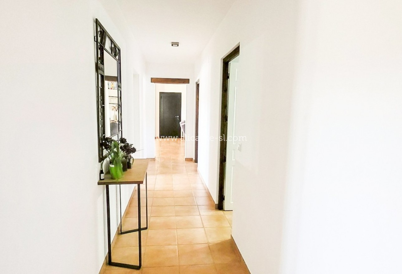 Venta - Villa  - Caudete