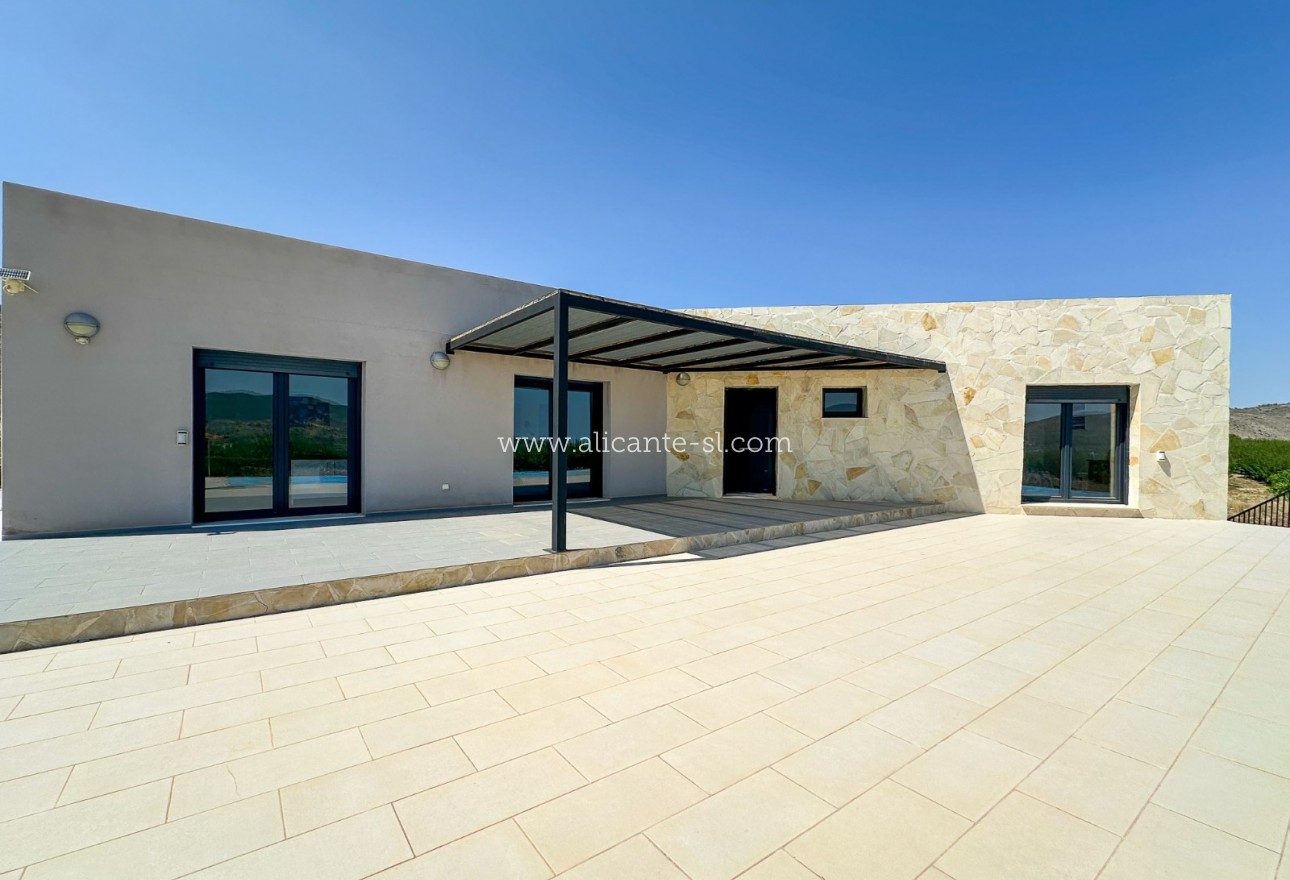 Venta - Villa  - Hondón de las Nieves