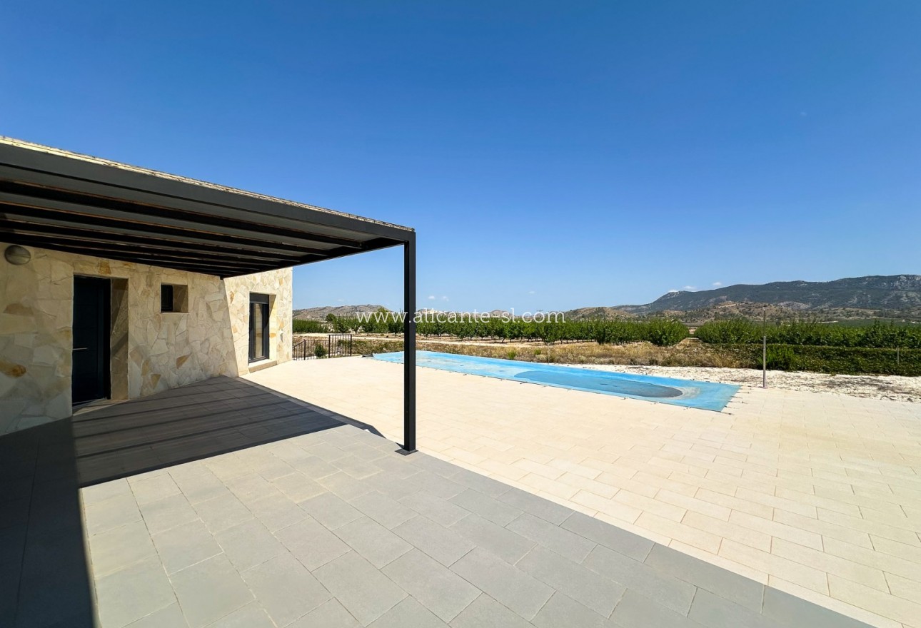 Venta - Villa  - Hondón de las Nieves