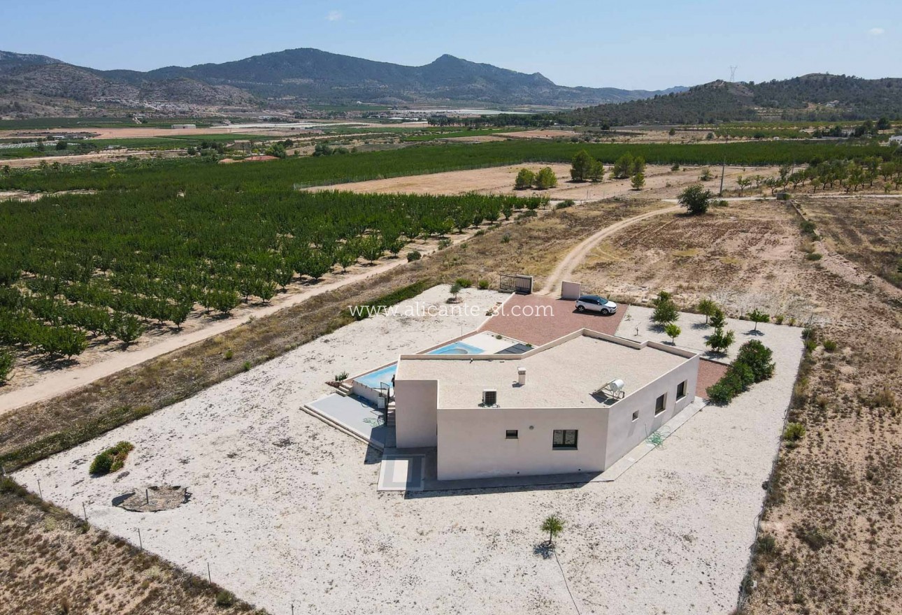 Venta - Villa  - Hondón de las Nieves