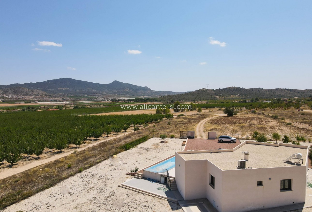 Venta - Villa  - Hondón de las Nieves