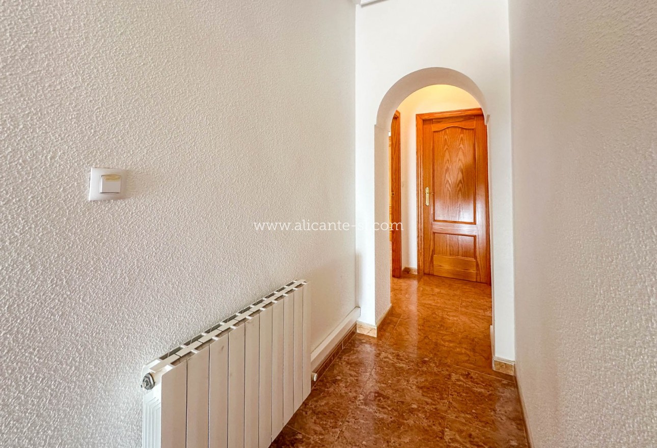 Venta - Villa  - Hondón de los Fráiles