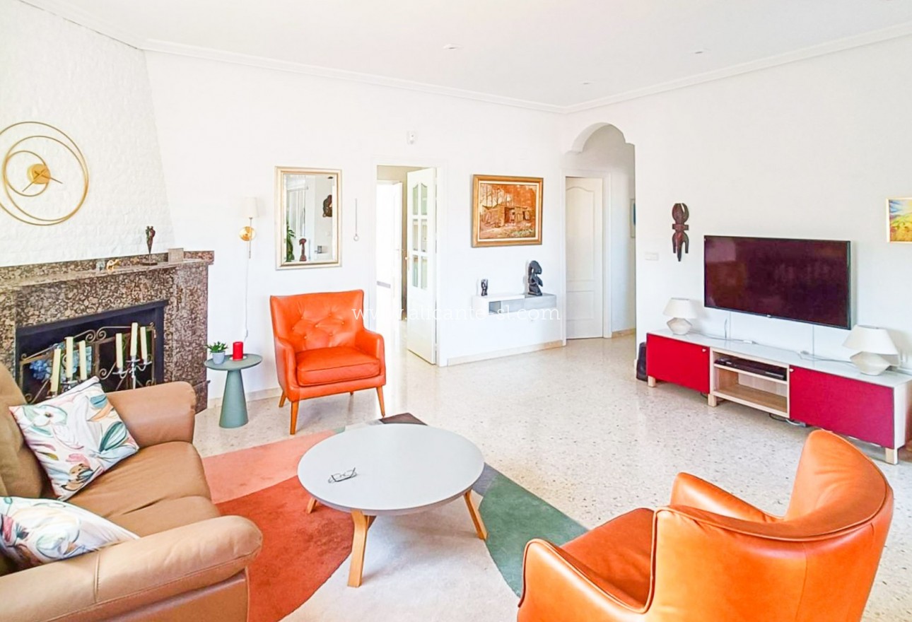 Venta - Villa  - Hondón de los Fráiles