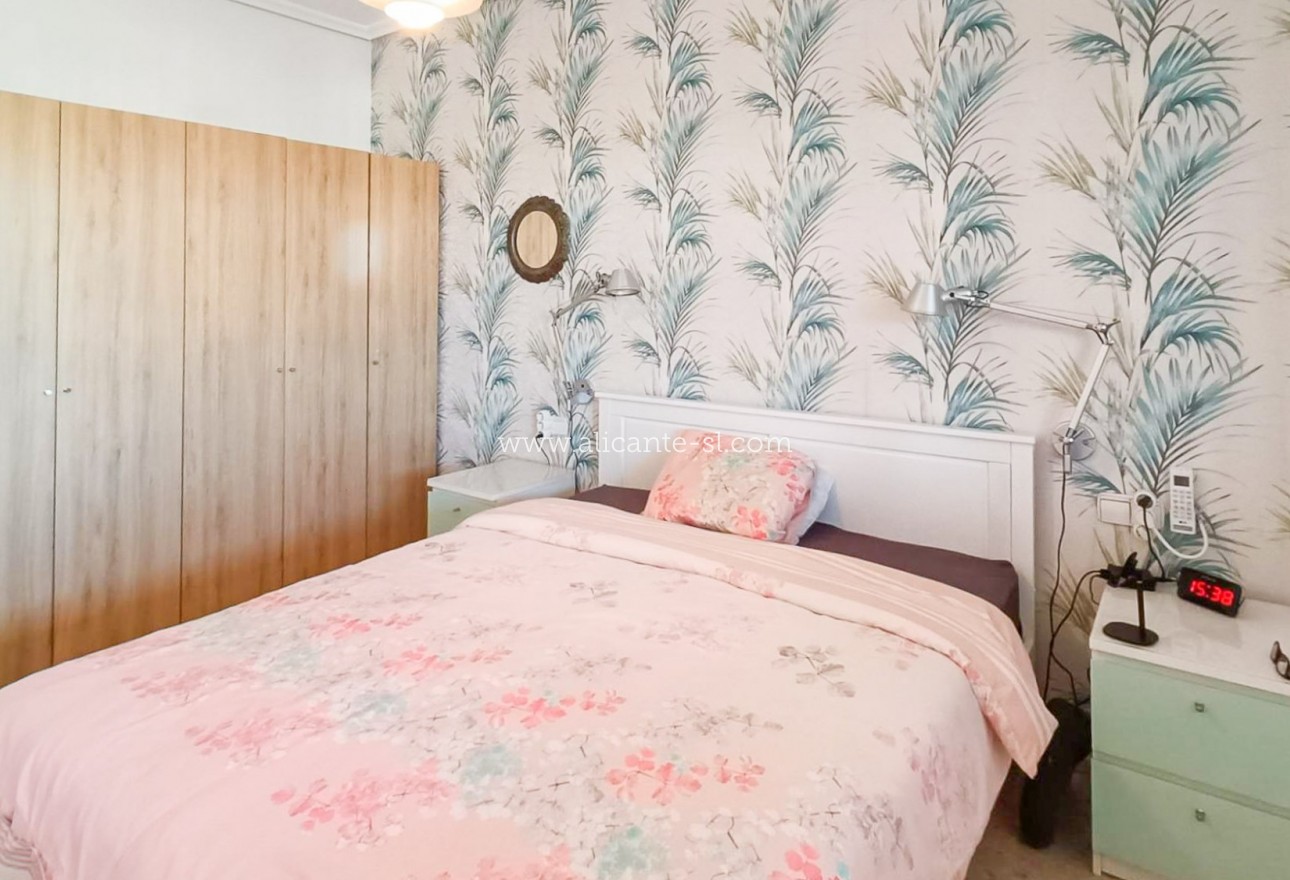 Venta - Villa  - Hondón de los Fráiles