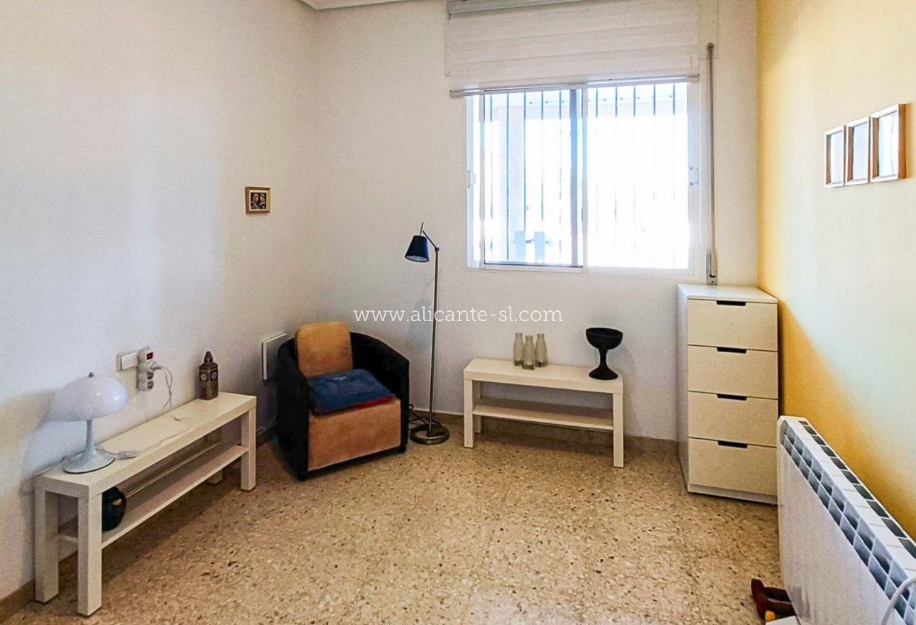 Venta - Villa  - Hondón de los Fráiles