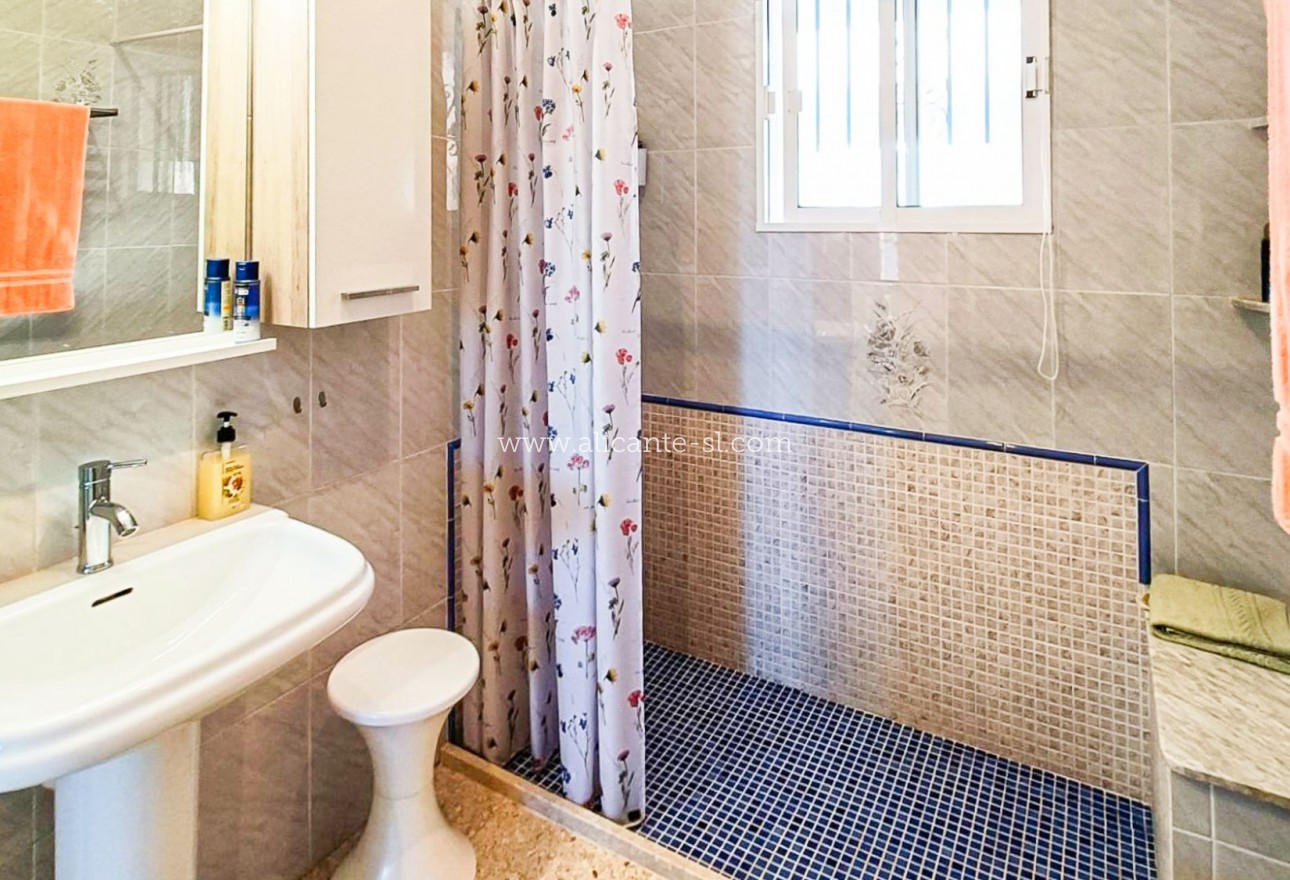 Venta - Villa  - Hondón de los Fráiles