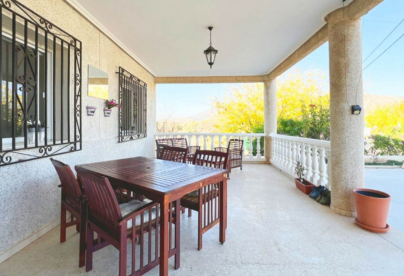 Venta - Villa  - Hondón de los Fráiles