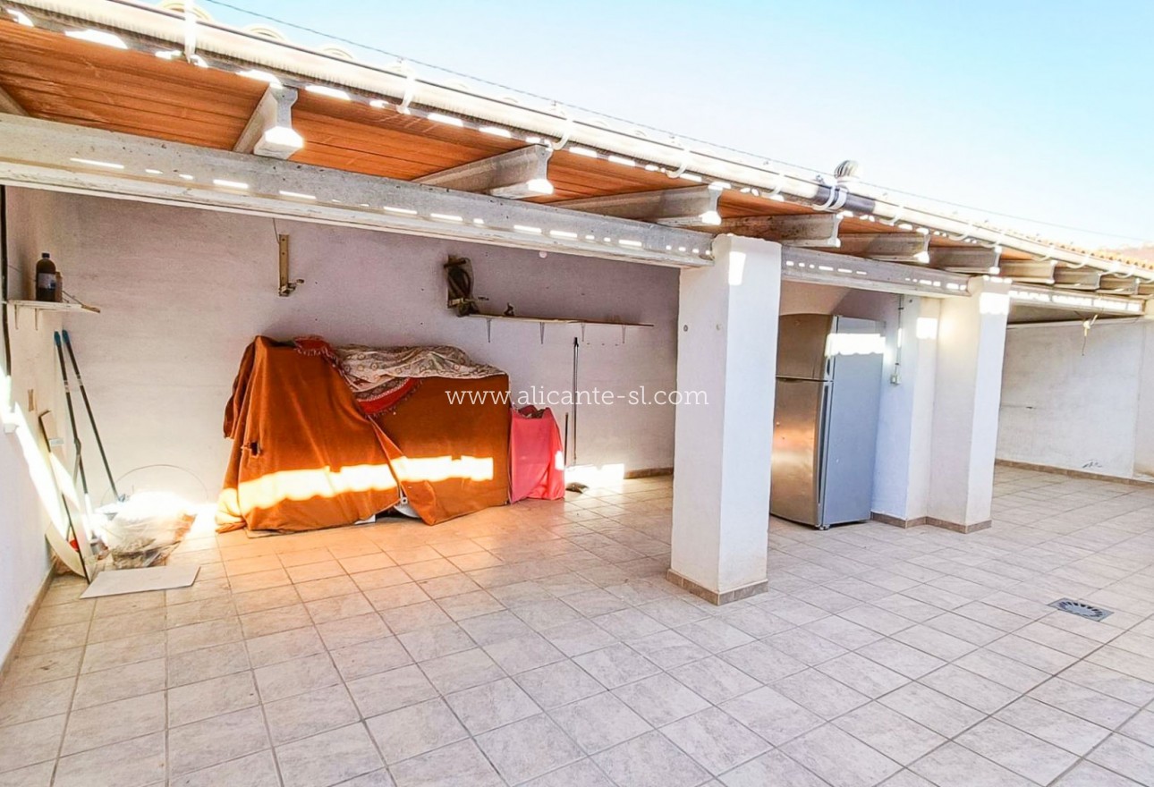 Venta - Villa  - Hondón de los Fráiles