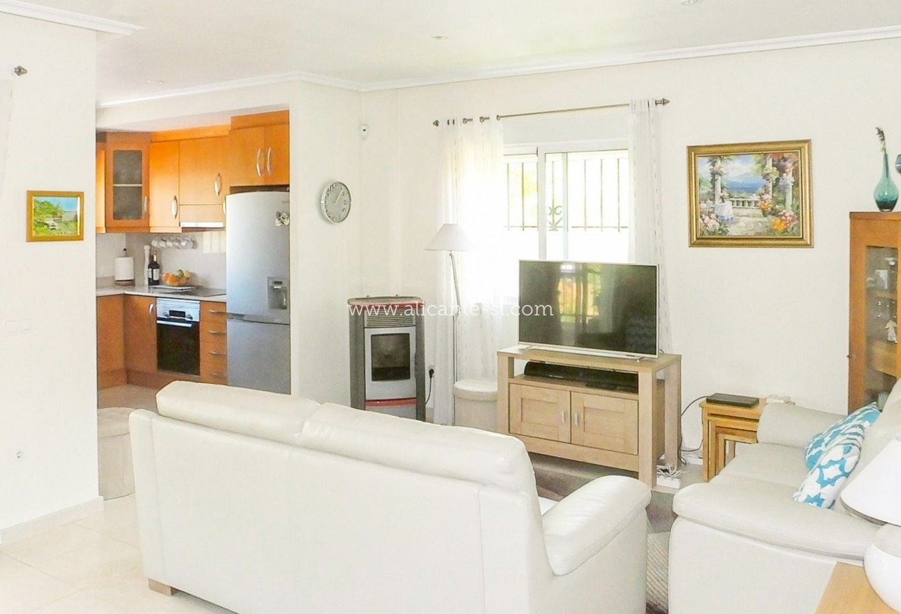 Venta - Villa  - La Romana