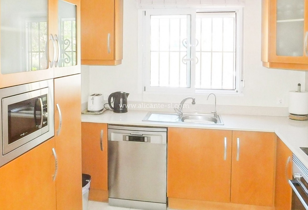 Venta - Villa  - La Romana